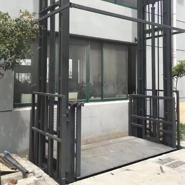 金湾5吨室外升降货梯